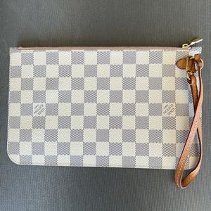 Authentic Louis Vuitton Damier wristlet pouch
